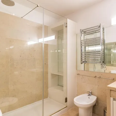 Flh Baixa-chiado Library Loft リスボン